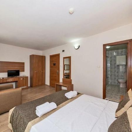 Diamond City Resort Hotel Бююкчекмедже Екстер'єр фото