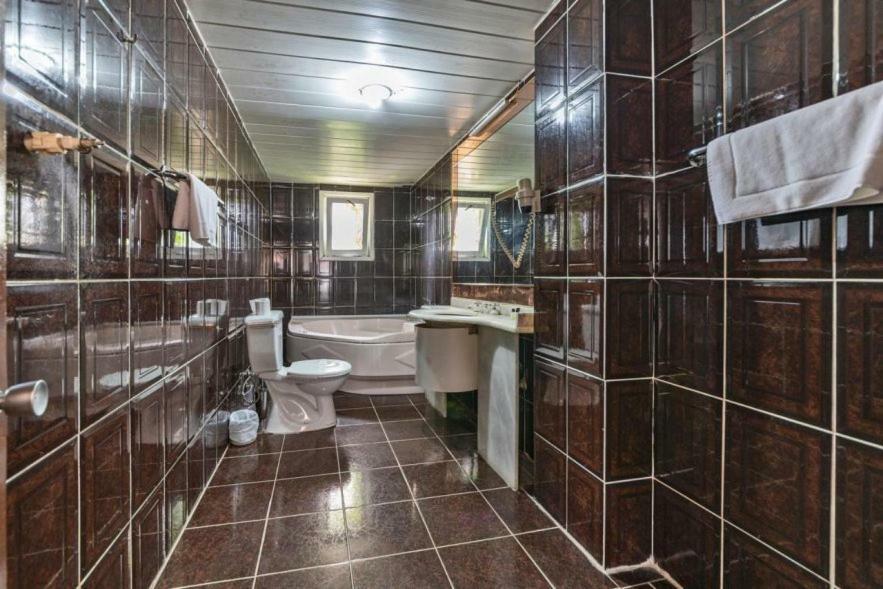 Diamond City Resort Hotel Бююкчекмедже Екстер'єр фото