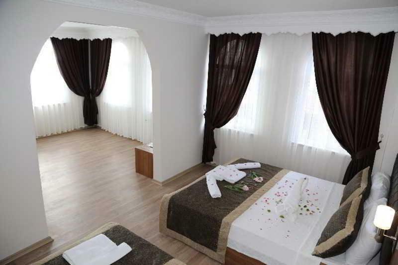 Diamond City Resort Hotel Бююкчекмедже Екстер'єр фото